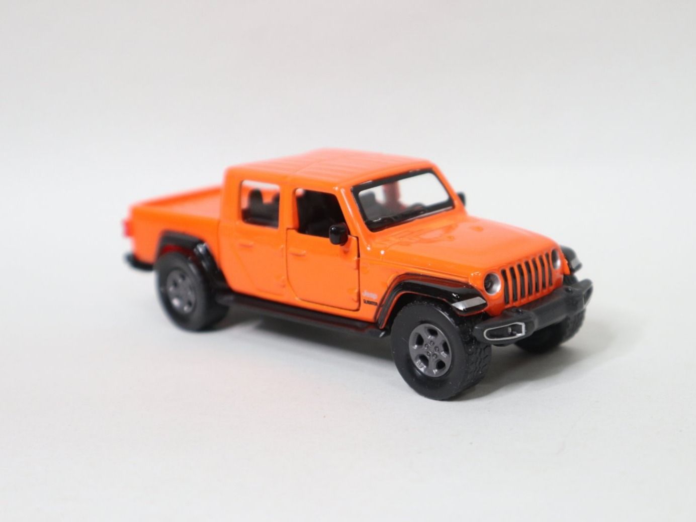 Jeep Modellautos: Maisto Jeep Gladiator neu – Neu (gemäss Beschreibung) aus Eschenbach SG von Astalavista 4