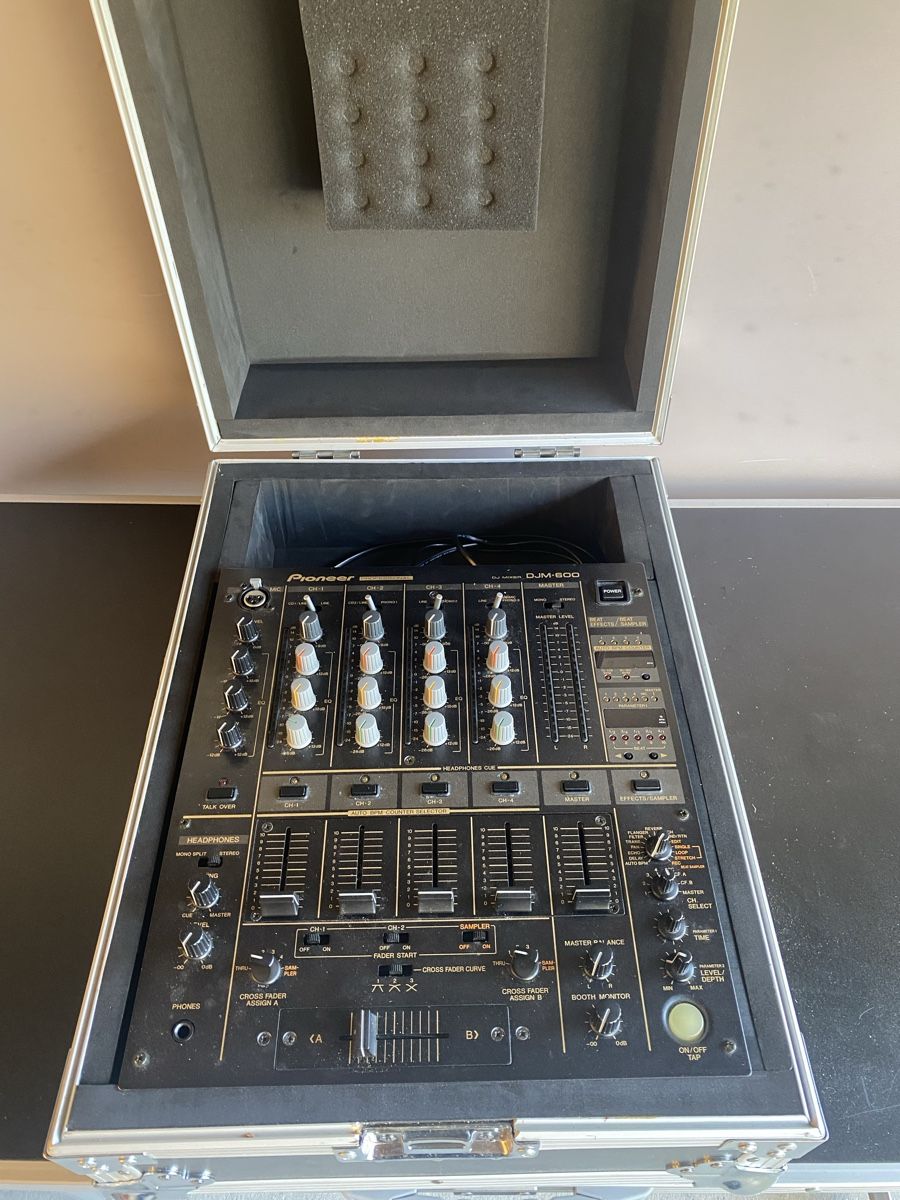 Pioneer Mischpulte: Pioneer DJM 600 – Defekt aus Goldau von Speedpage