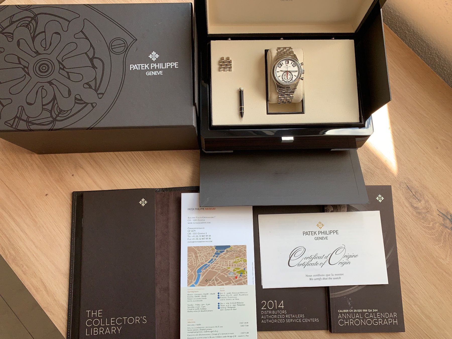 Patek Philippe Montres: Patek Philippe Annual Calendar Chronograph – D'occasion à Horw par IvanCollector 6