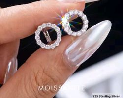Boucles d'oreille argent avec moissanites certifiées GRA