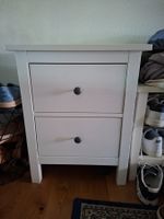 Hemnes Nachttisch / Kommode von Ikea