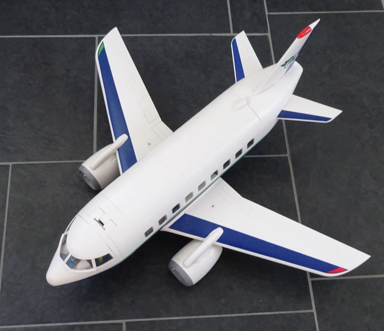 Playmobil Giocattoli: PLAYMOBIL 5261 - Cargo- und Passagierflugzeug – Usato da Wagenhausen venduto da M.Sieg 1