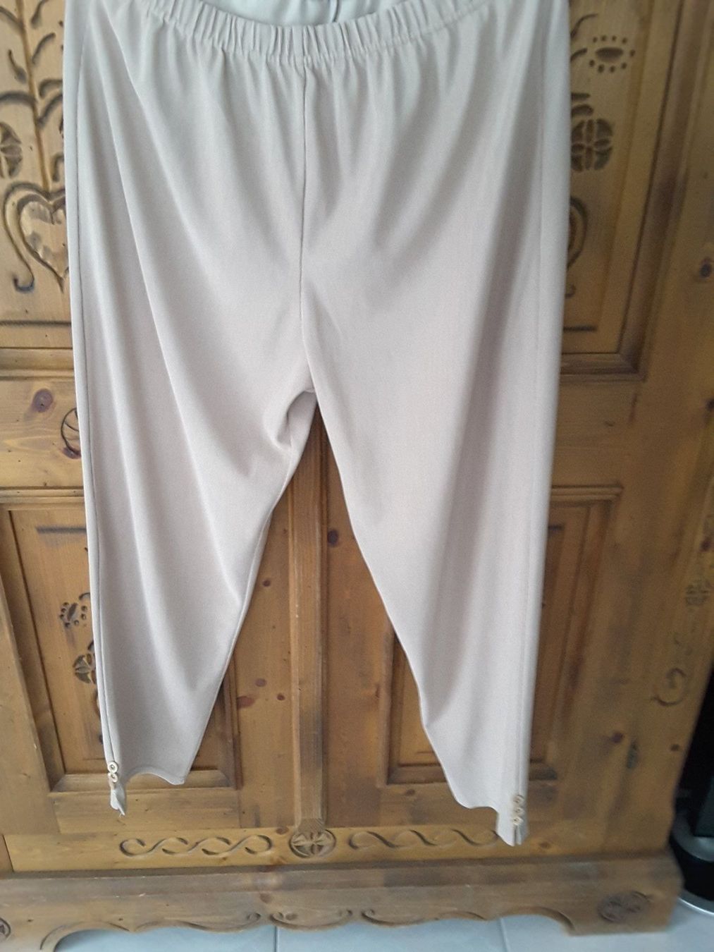 Pantaloni: Damenhose Lang Gr. XL – Usato da Boppelsen venduto da tigimohrli