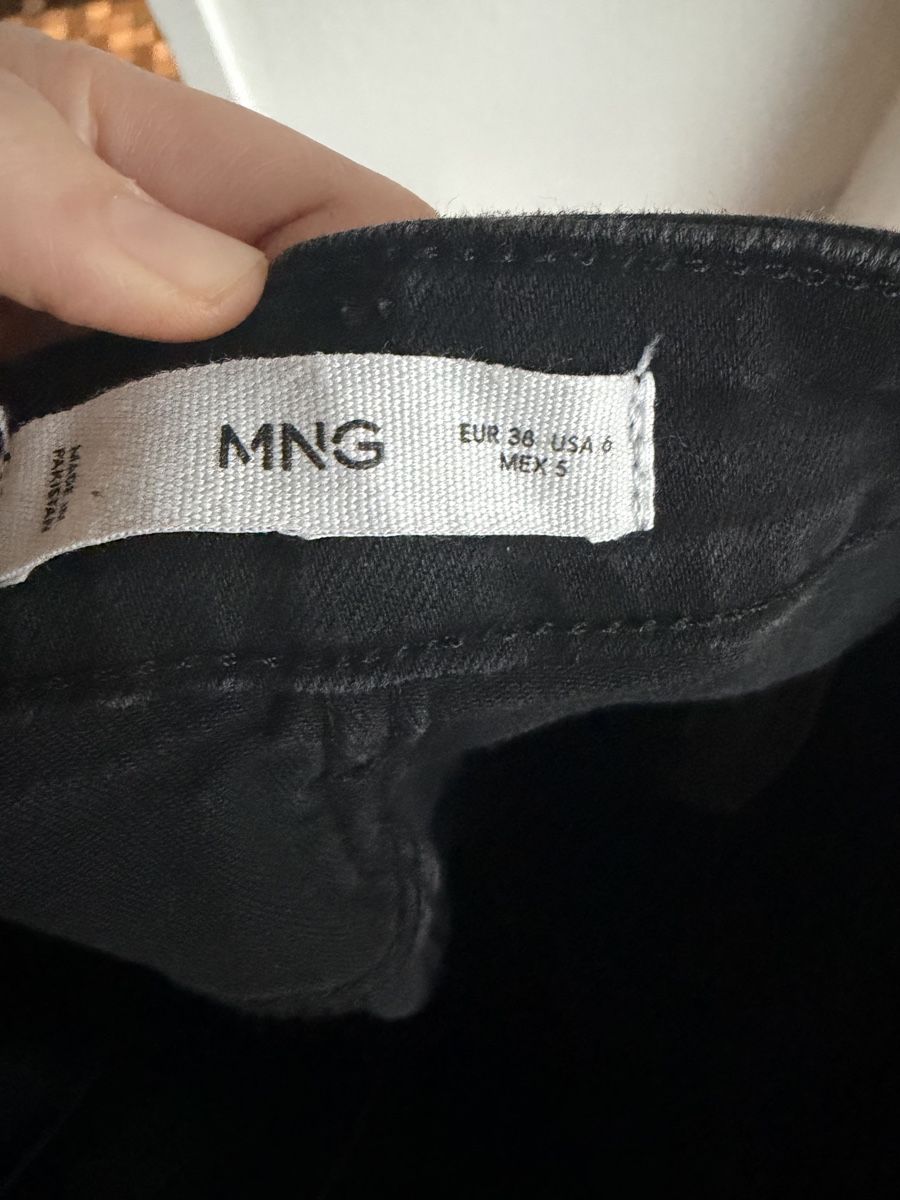 Mango Jeans: Mango Jeans Sienna schwarz Grösse 36 New - Flare – Nuovo (secondo la descrizione) da Zürich venduto da ei_8006 1