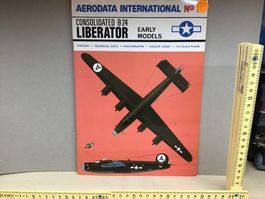 Consolidated B-24 Liberator Buch - Early Models