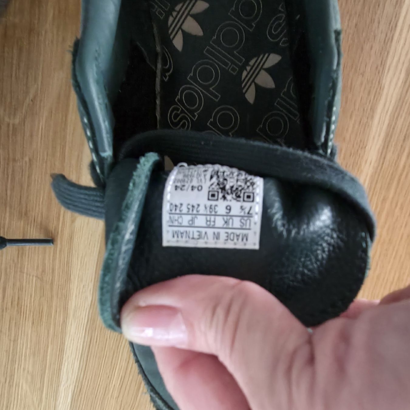 Adidas Scarpe da uomo: adidas Samba grün – Usato da Rickenbach b. Wil venduto da diepe 3