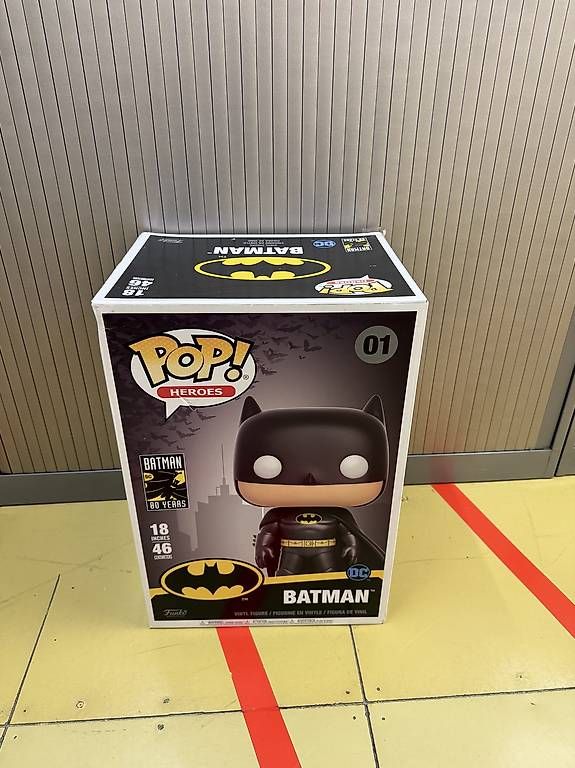 Statuette: Batman Pop version Grand – Usato da Chêne-Bourg venduto da Bullit28 3