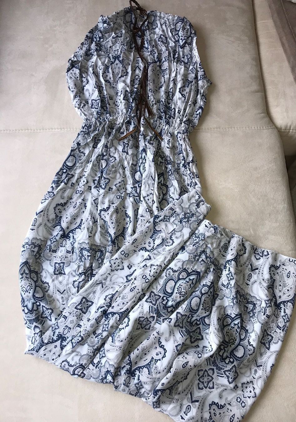 Robes: Kleid Gr.34 – Neuf (Voir description) à Stäfa par Exclusive0 2