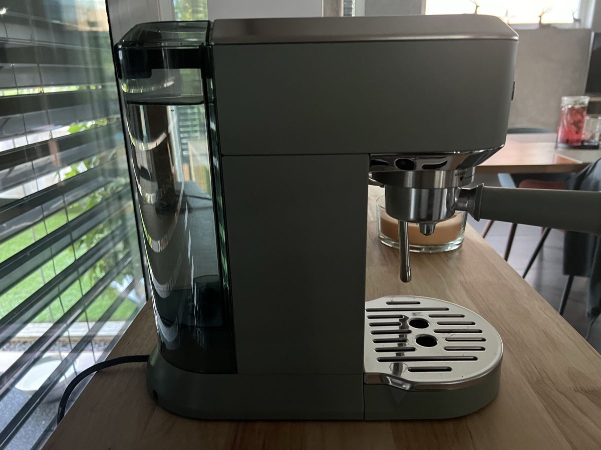 De'Longhi Macchine per caffè & Macchine per espresso: De Longhi Espressomaschine – Nuovo (secondo la descrizione) da Riggisberg venduto da Dive0 2