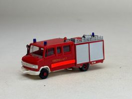 EB- Herpa  Mercedes Rüstwagen Feuerwehr