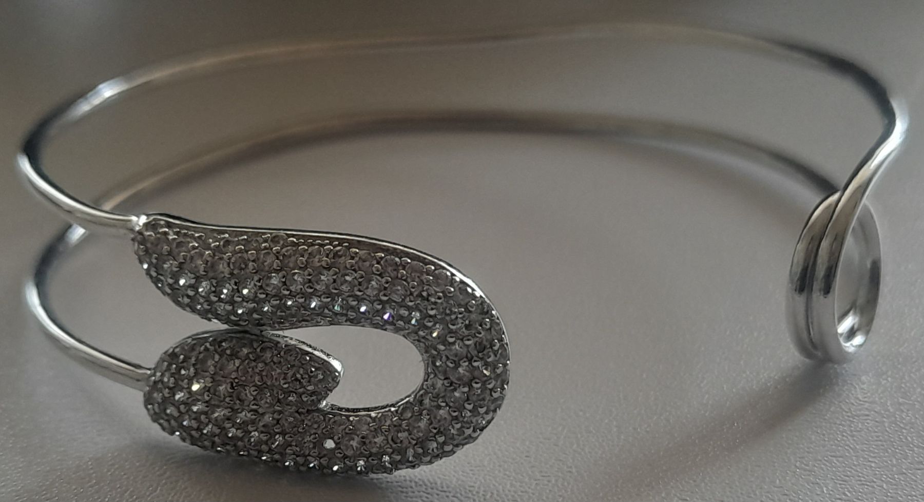 Bracelets: Bracelet en argent 925 – D'occasion à Lausanne par Glam-Luxe