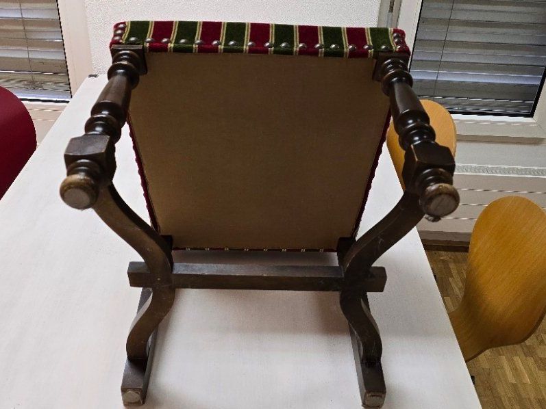 Chaises: 8 Esstischstühle – D'occasion à Binningen par Gorenmat 6
