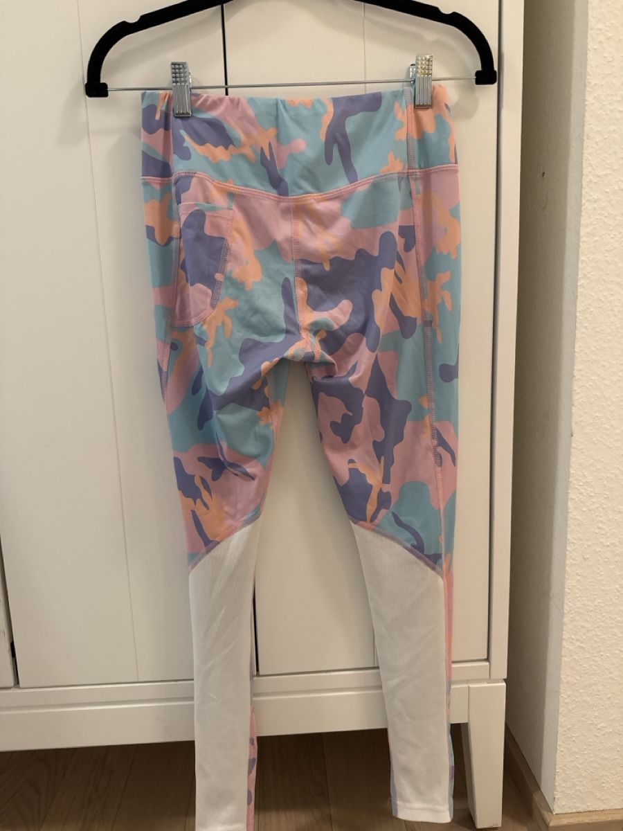 Leggings: Leggings – Nuovo (secondo la descrizione) da Zürich venduto da AlineCr 1