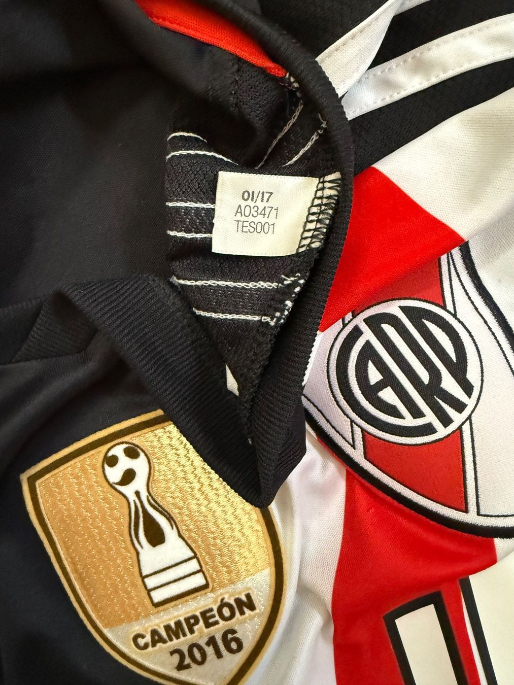 Adidas Canottiere & Pantaloni: Maillot River Plate 2017 – Usato da La Chaux-de-Fonds venduto da nahuelshim 5
