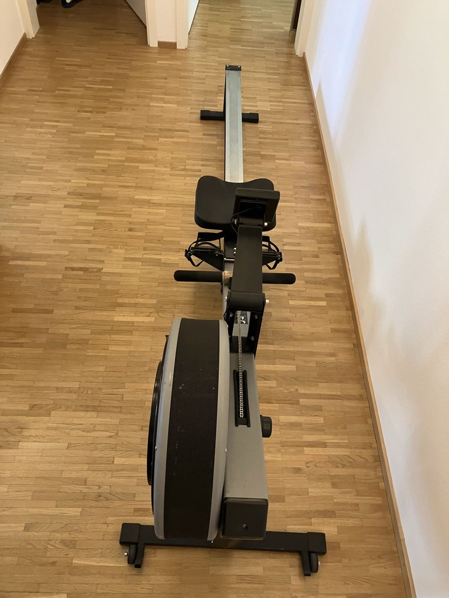 Concept 2 Vélos d'appartement: Concept2 RowErg Ruderergometer – Défectueux à Zürich par dapaula 1