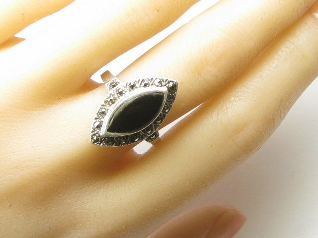 Anelli: Antik Ring Silber 925 Onyx Markasiten Gr. 58.5 – Usato da Ermatingen venduto da Decovin 2
