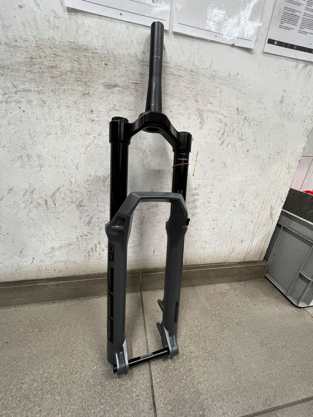 Rockshox Ersatzteile: RockShox ZEB Ultimate 160mm – Gebraucht aus Zermatt von