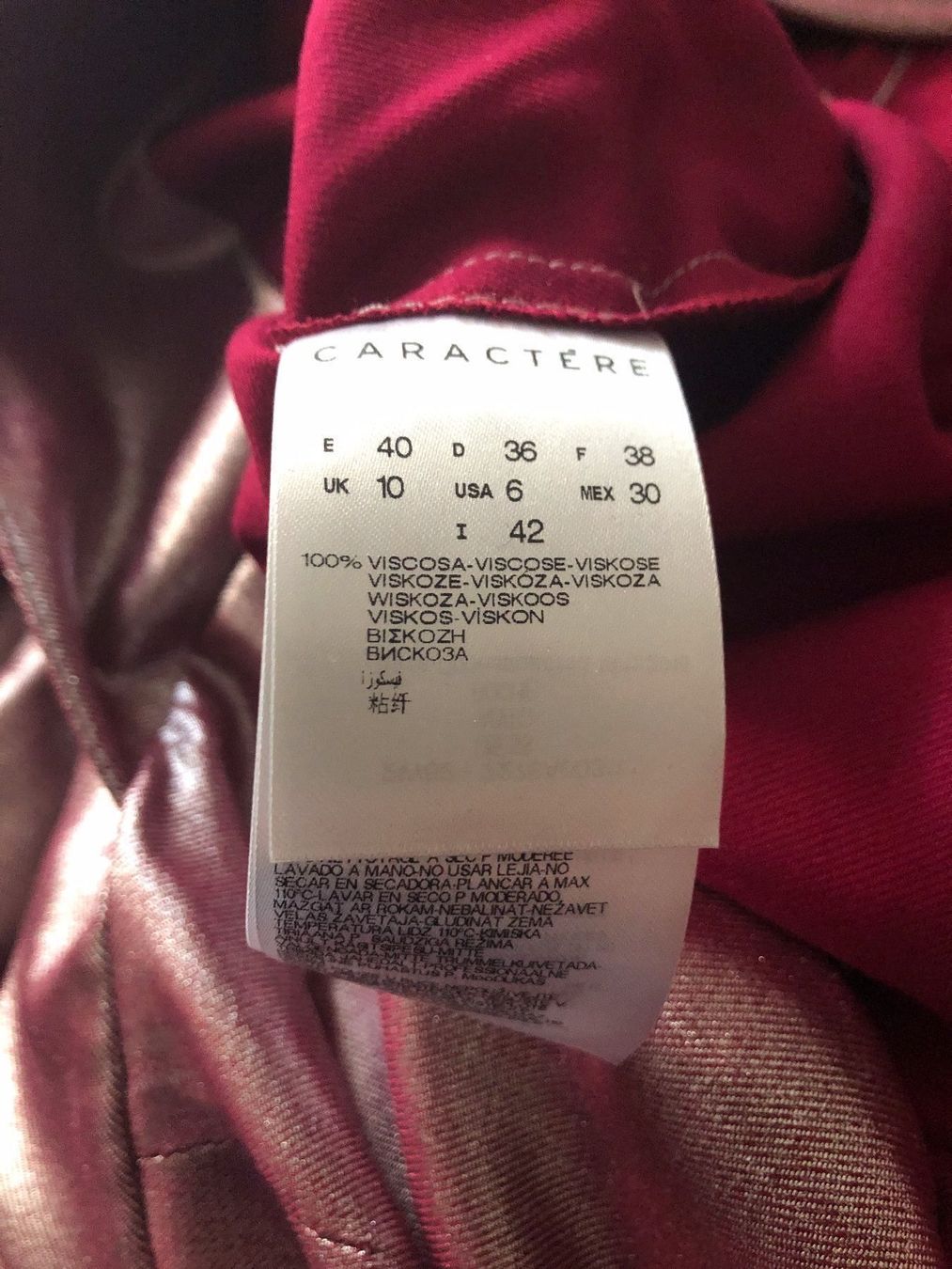 Kleider: Caractère Abendrobe framboise glänzend – Neu (gemäss Beschreibung) aus Unterseen von amj_zz7j 3