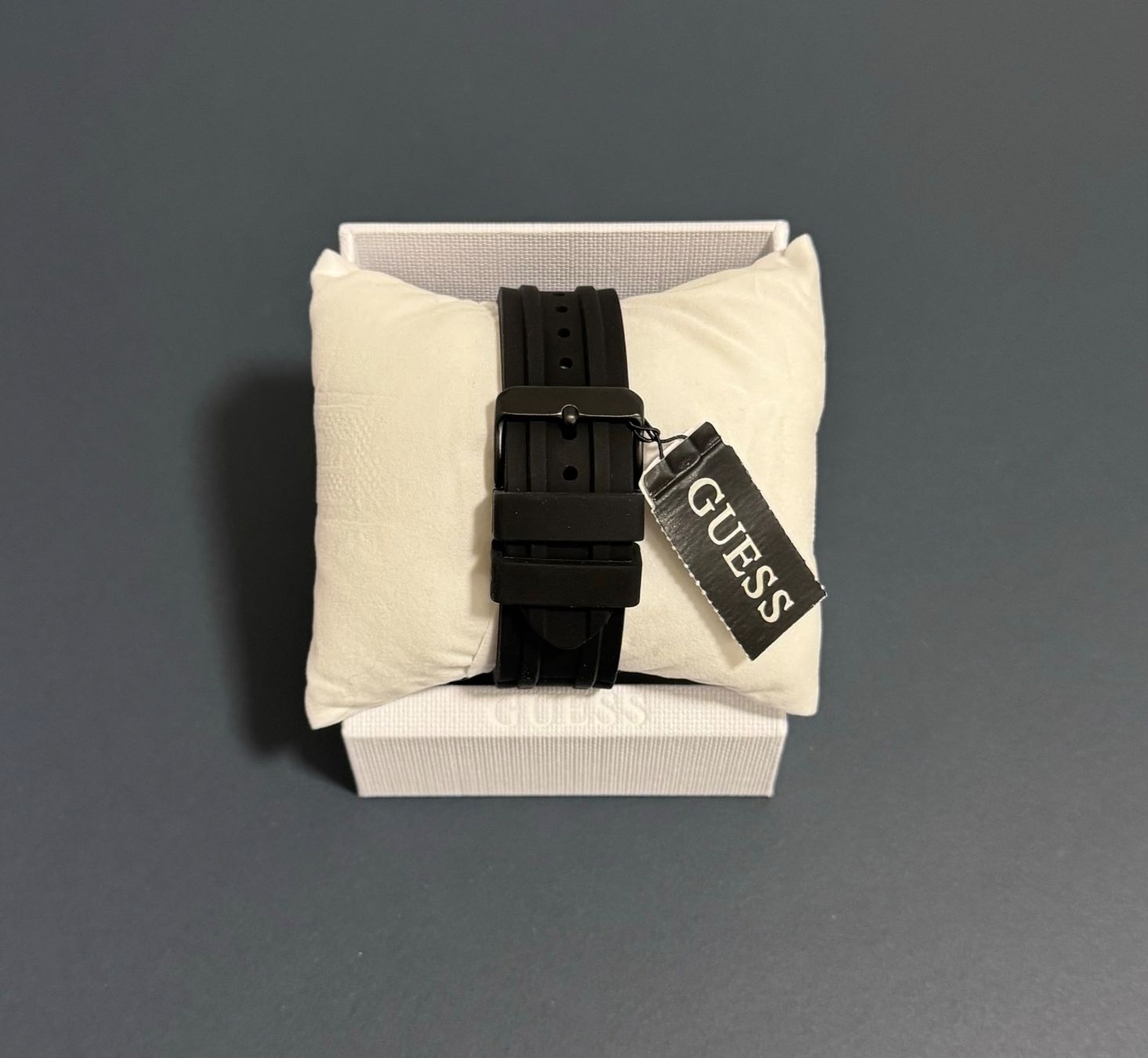 Guess Orologi: Neue Uhr von Guess – Nuovo e nell'imballaggio originale da Spiegel b. Bern venduto da Desisk44 1