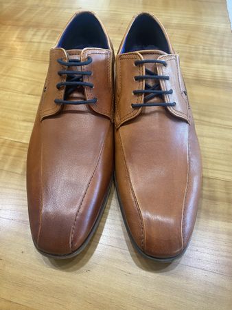 Bugatti Herren Schuhe, Top Zustand, Grösse 42, Braun