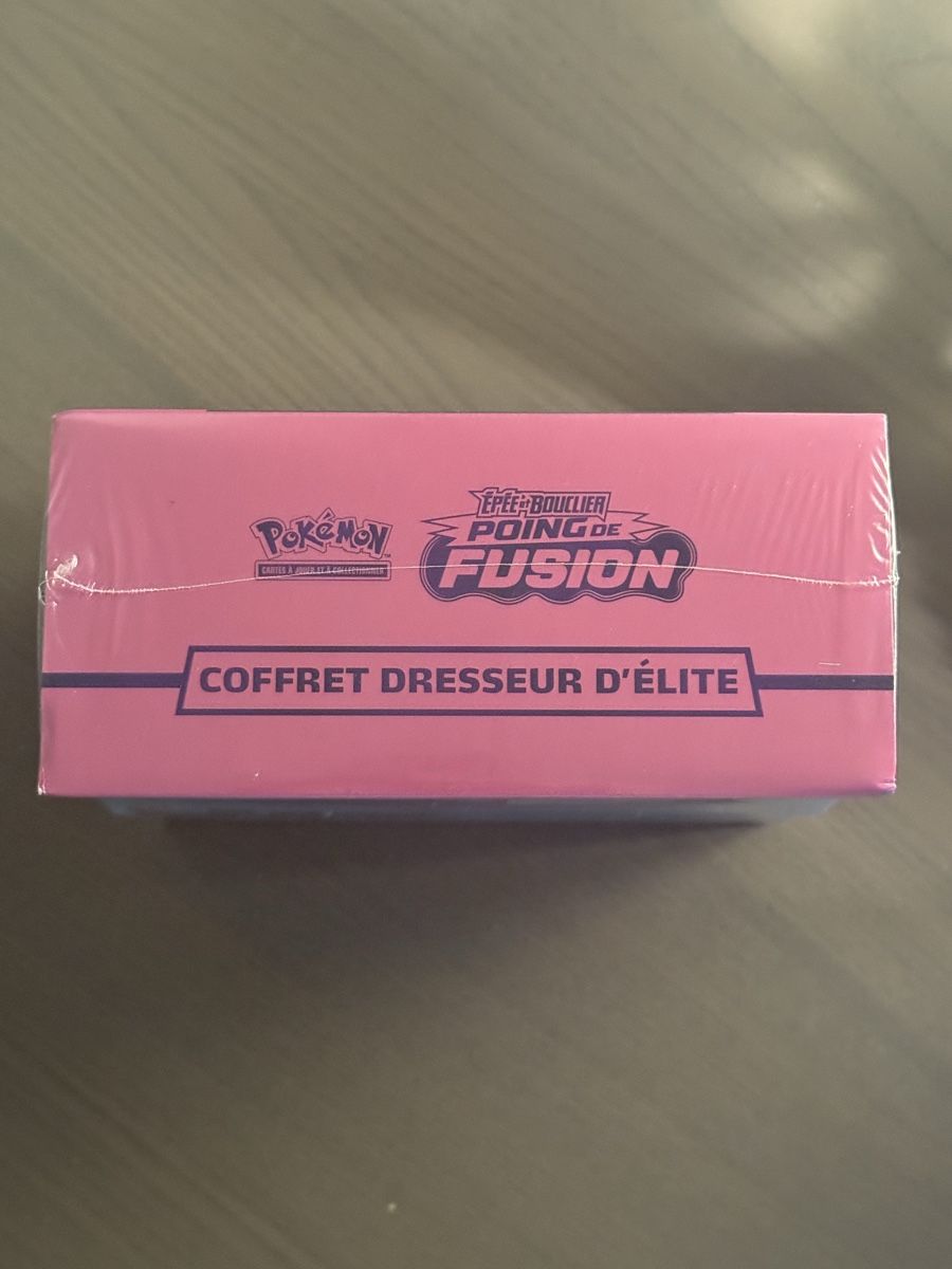 Pokémon Carte collezionabili: Pokémon Poing de Fusion ETB FR – Nuovo e nell'imballaggio originale da Thônex venduto da retrolovech 5