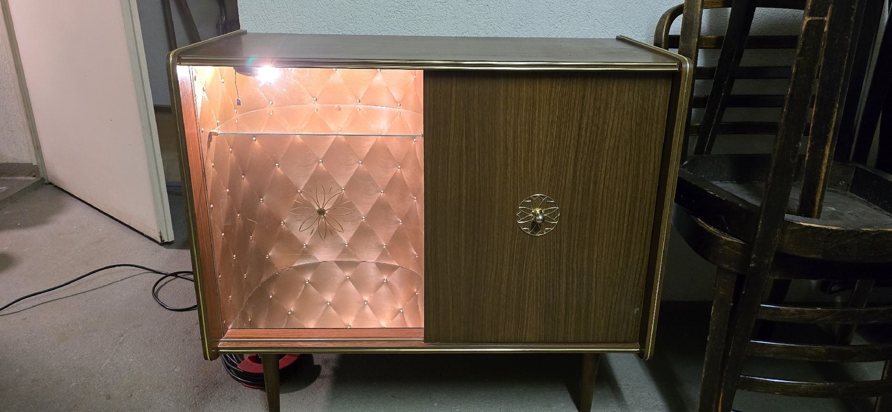 Cassettiere: Barmöbel , sideboard,  vintage Möbel  – Usato da Zürich venduto da Reni8048 4
