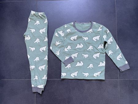 Pyjama Gr. 116 Petit Bateau