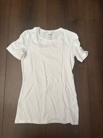 Weisses T-Shirt Grösse S guter Zustand