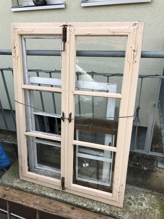 Altes Holzfenster / Fenster aus Holz Kaufen auf Ricardo