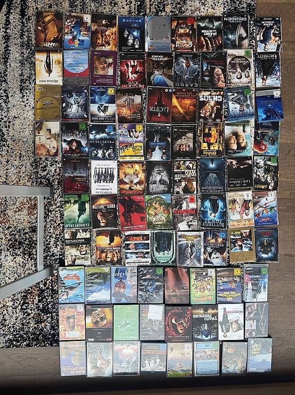Tutti i DVDs: DVD Sammlung – Usato da Au ZH venduto da Sstl 2