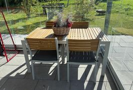 IKEA Gartentisch mit 4 Stühlen & Sitzkissen – sehr guter Zus