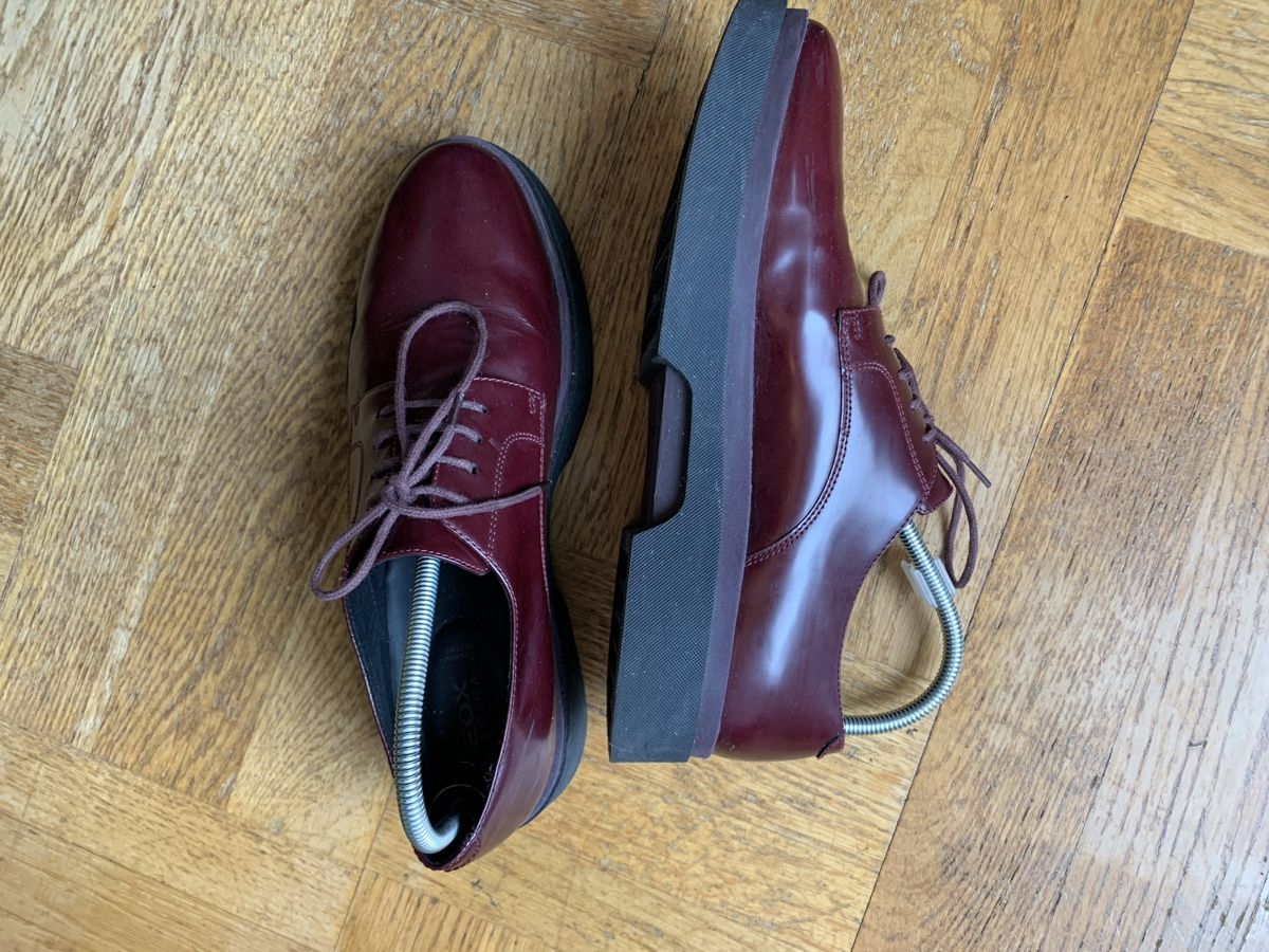 Geox Damenschuhe: Geox Respira 39 bordeaux – Gebraucht aus Lausanne von otemporaomores 1