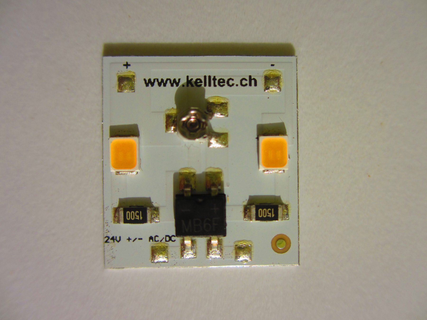 Viessmann Modellini di ferrovie: 25 x Dimmbare KELLTEC Universalbel. 0-24V AC/DC warmweiss – Nuovo e nell'imballaggio originale da Dittingen venduto da Beamsplitter 3