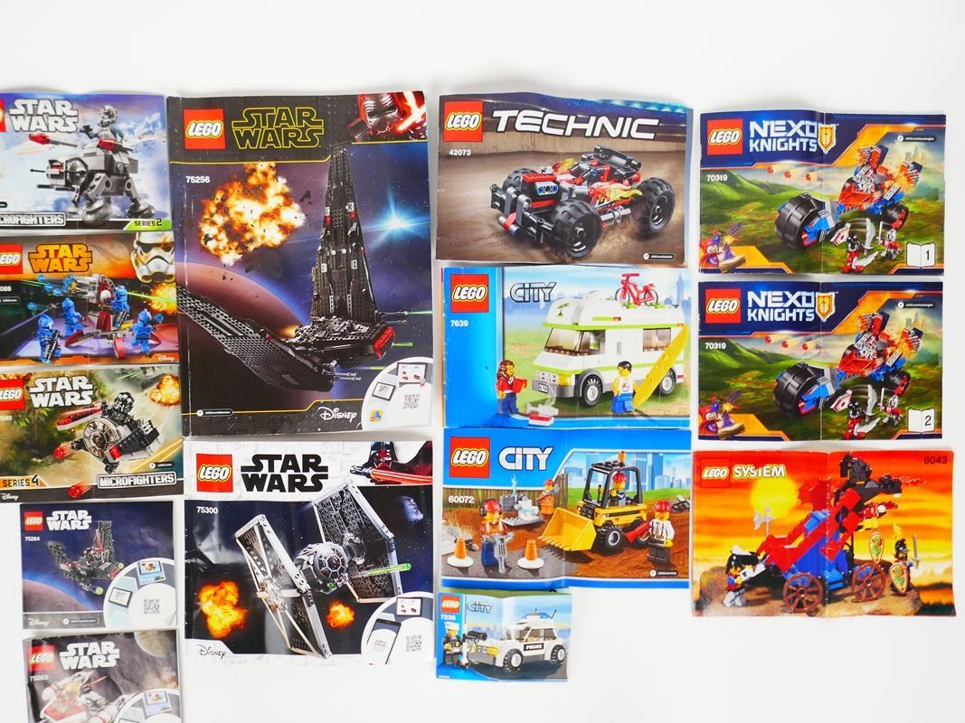 Lego Giocattoli: versch. Lego Anleitungen – Usato da Urtenen-Schönbühl venduto da Restwert_Schoenbuehl