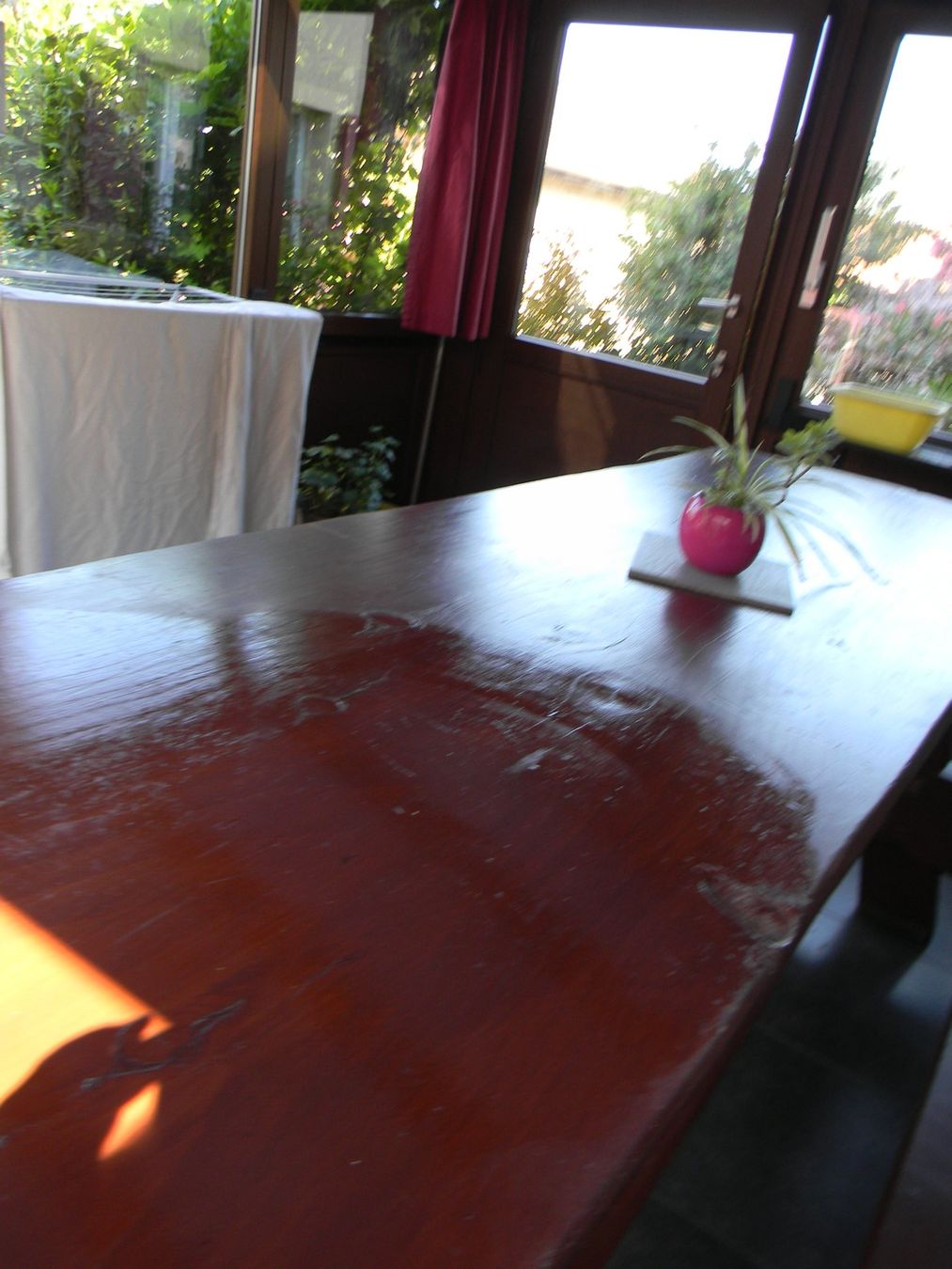 Tavoli: table en sequoia massif – Usato da Bournens venduto da monique048 1