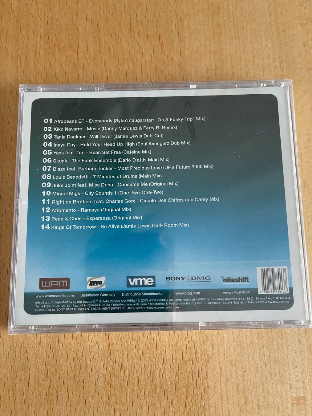 CD: Nightshift - strictly uplifting House – Nuovo e nell'imballaggio originale da Rüti ZH venduto da alumedien 1