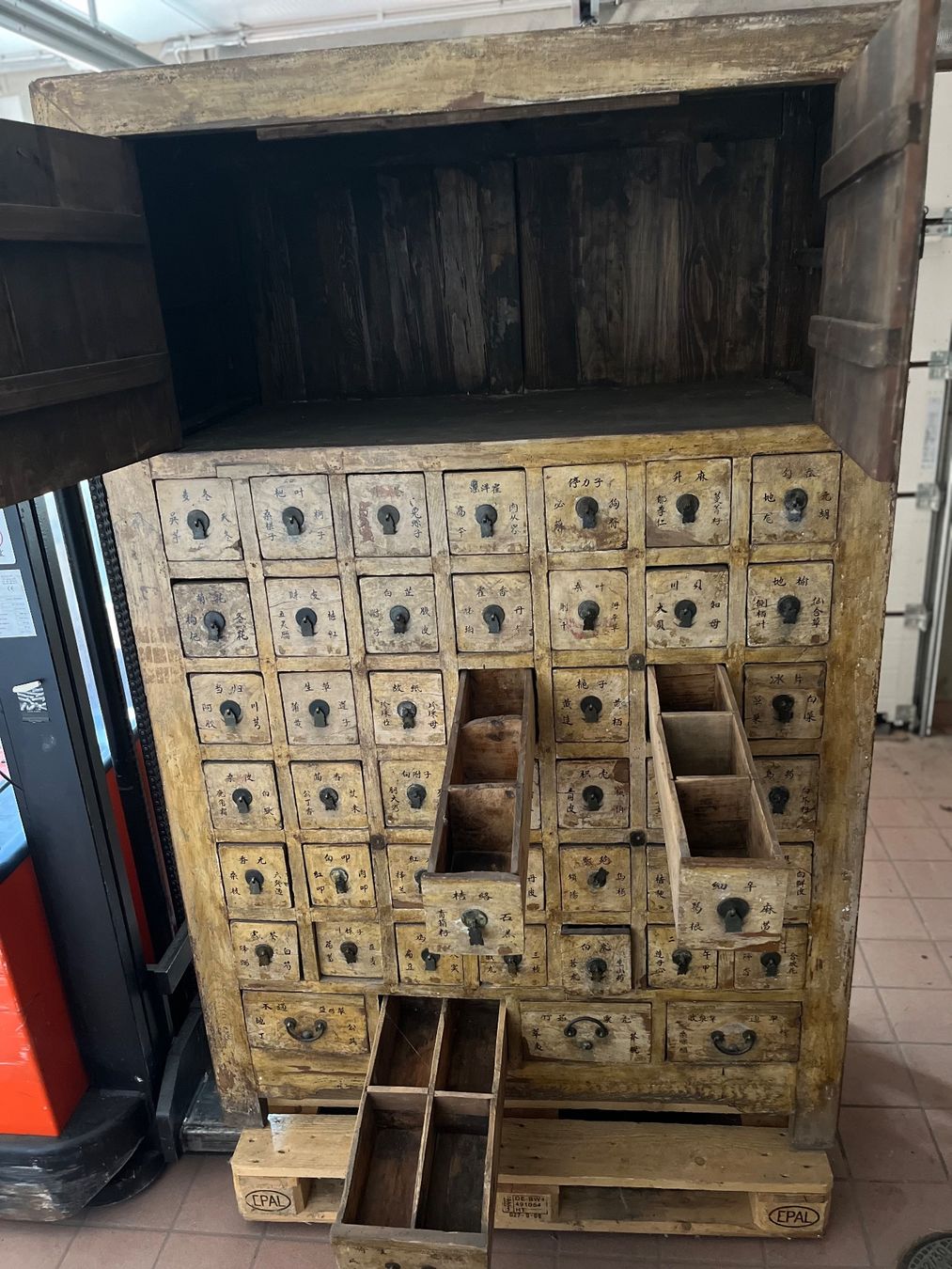 Armadi: Grainier ancien style chinois – Usato da Chamoson venduto da dam_q9g9 3