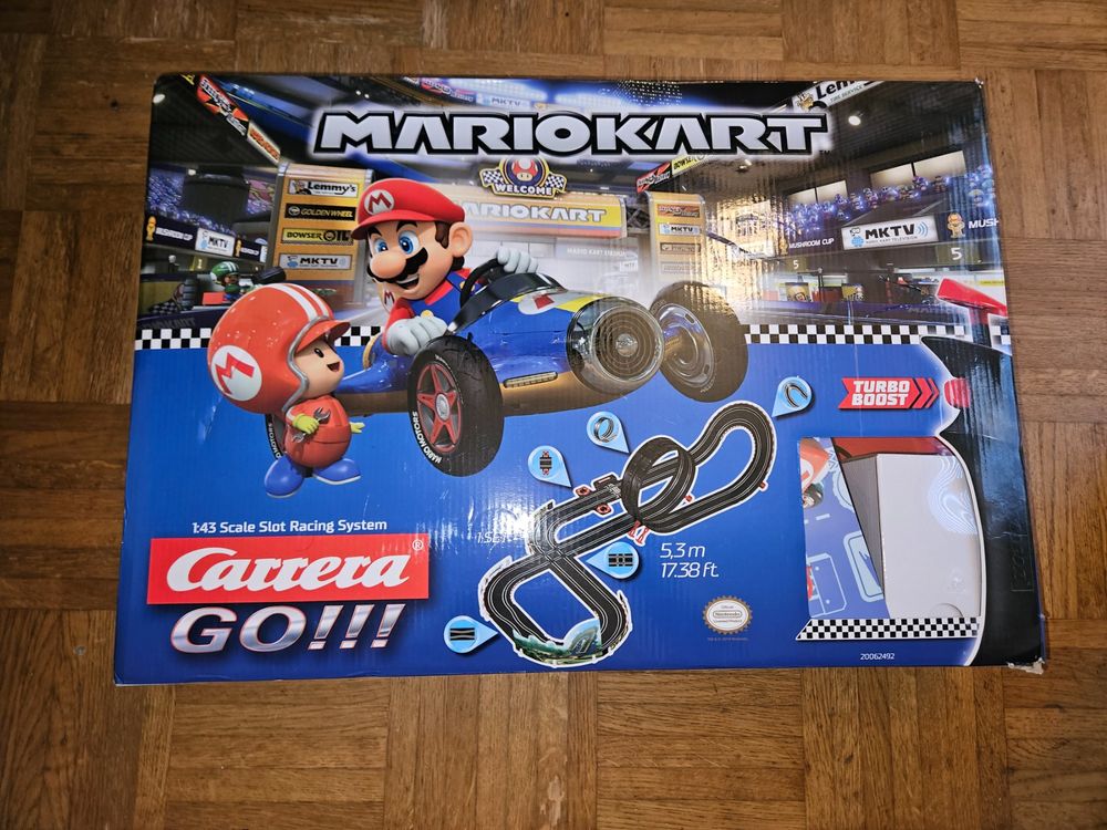 Carrera Circuit de voitures Carrera Go : Nintendo Mario Kart 8 Mach 8 pas  cher 
