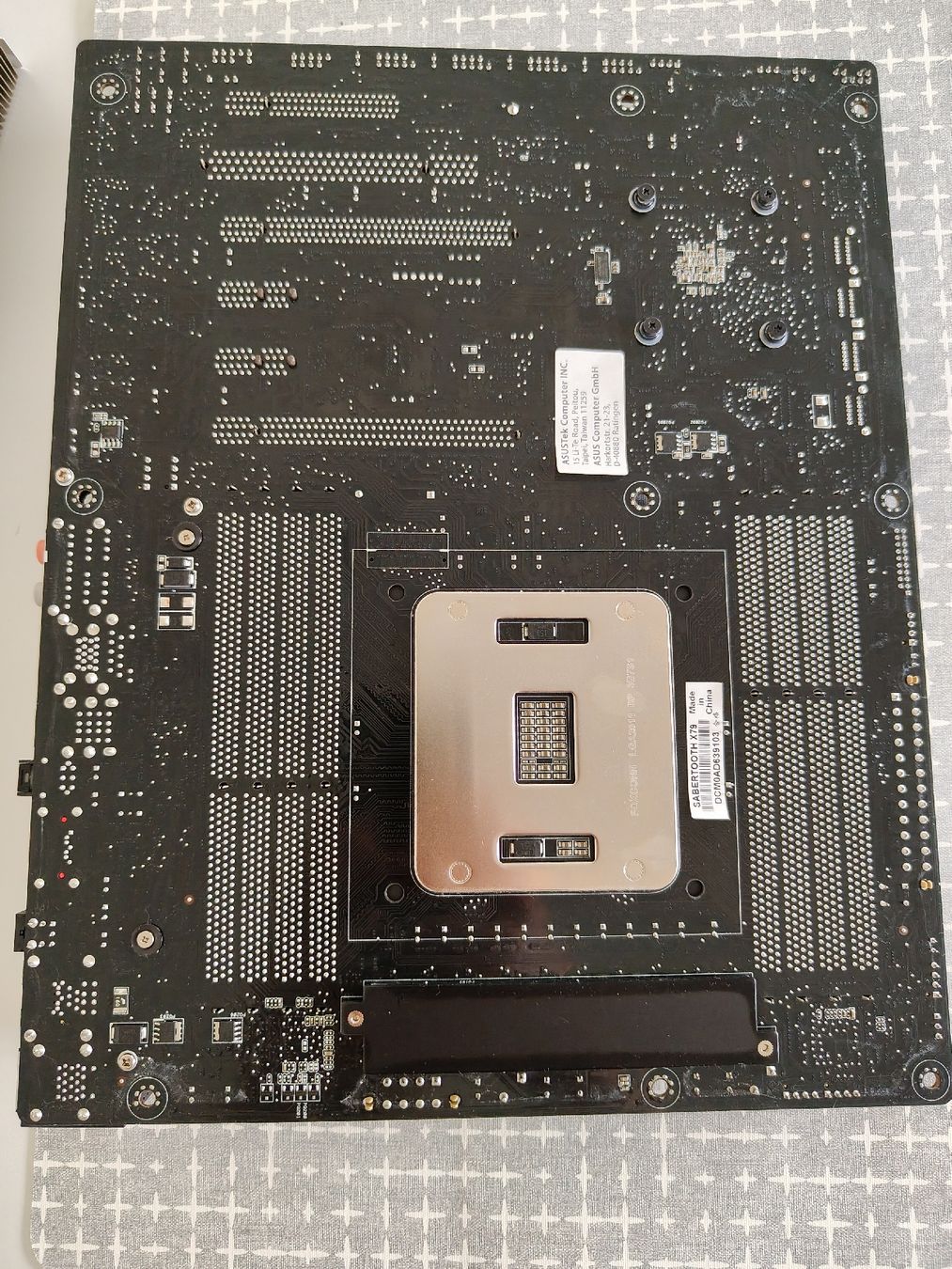 Asus Schede madri: Asus Sabertooth X79 Mainboard mit Intel i7 4820k Bundle – Difettoso da Gasel venduto da Realrumblejack 4