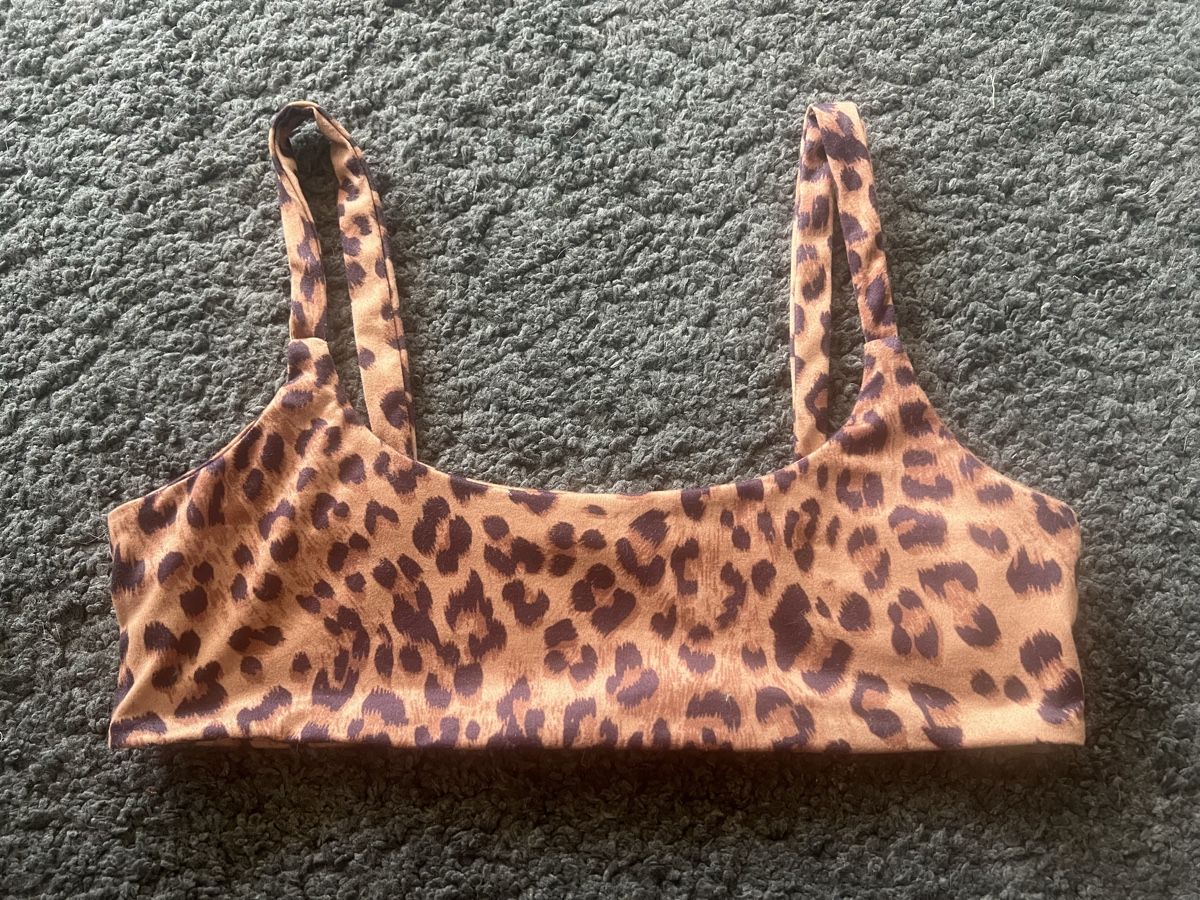 Tops: Leopardenmuster Top M- 🐆 – Neu (gemäss Beschreibung) aus Effretikon von Briga.S.