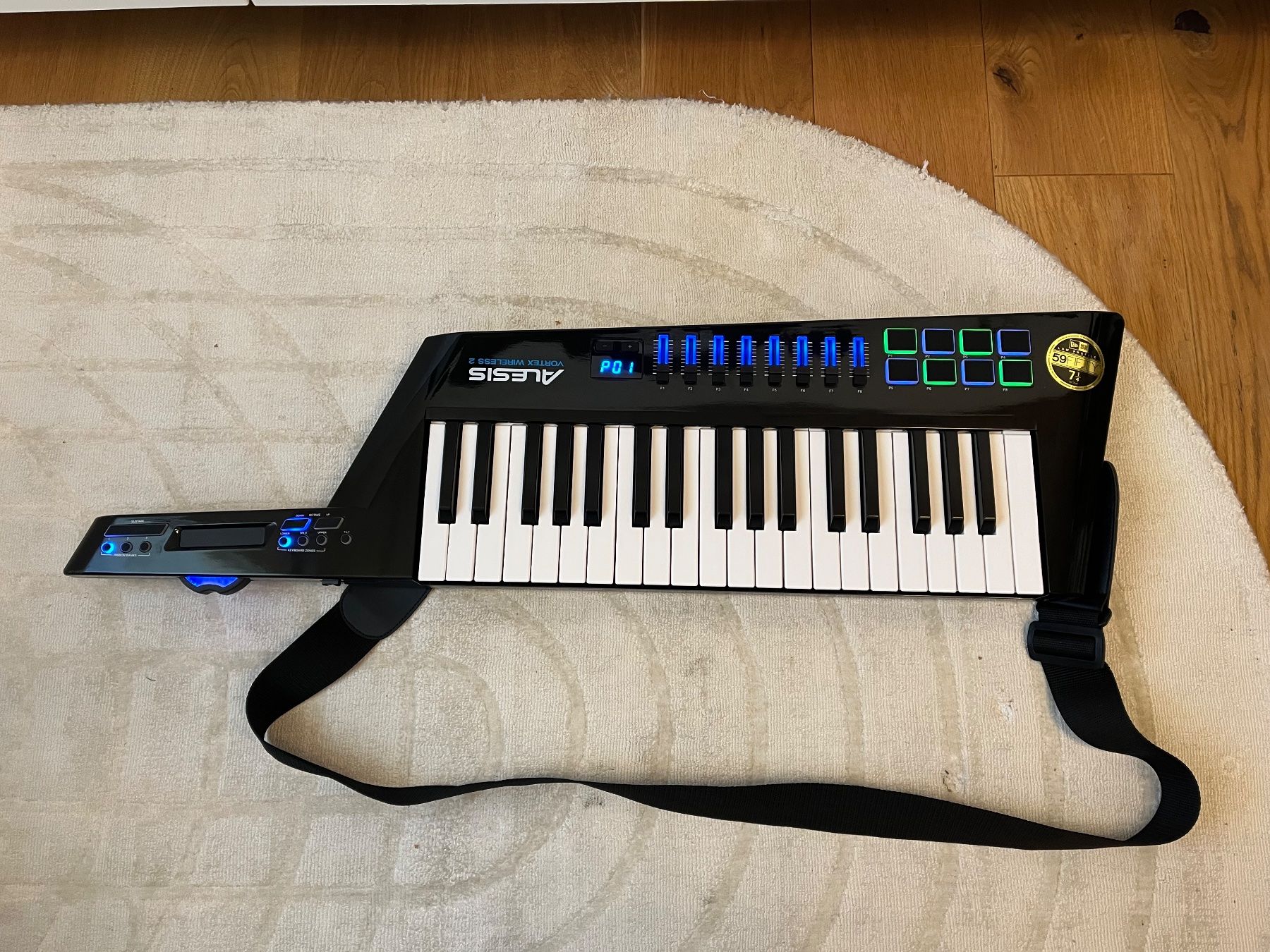 Alesis Musikinstrumente: Alesis Vortex Wireless 2 - Keytar - Midi-Controller – Gebraucht aus Luthern von roumanch777