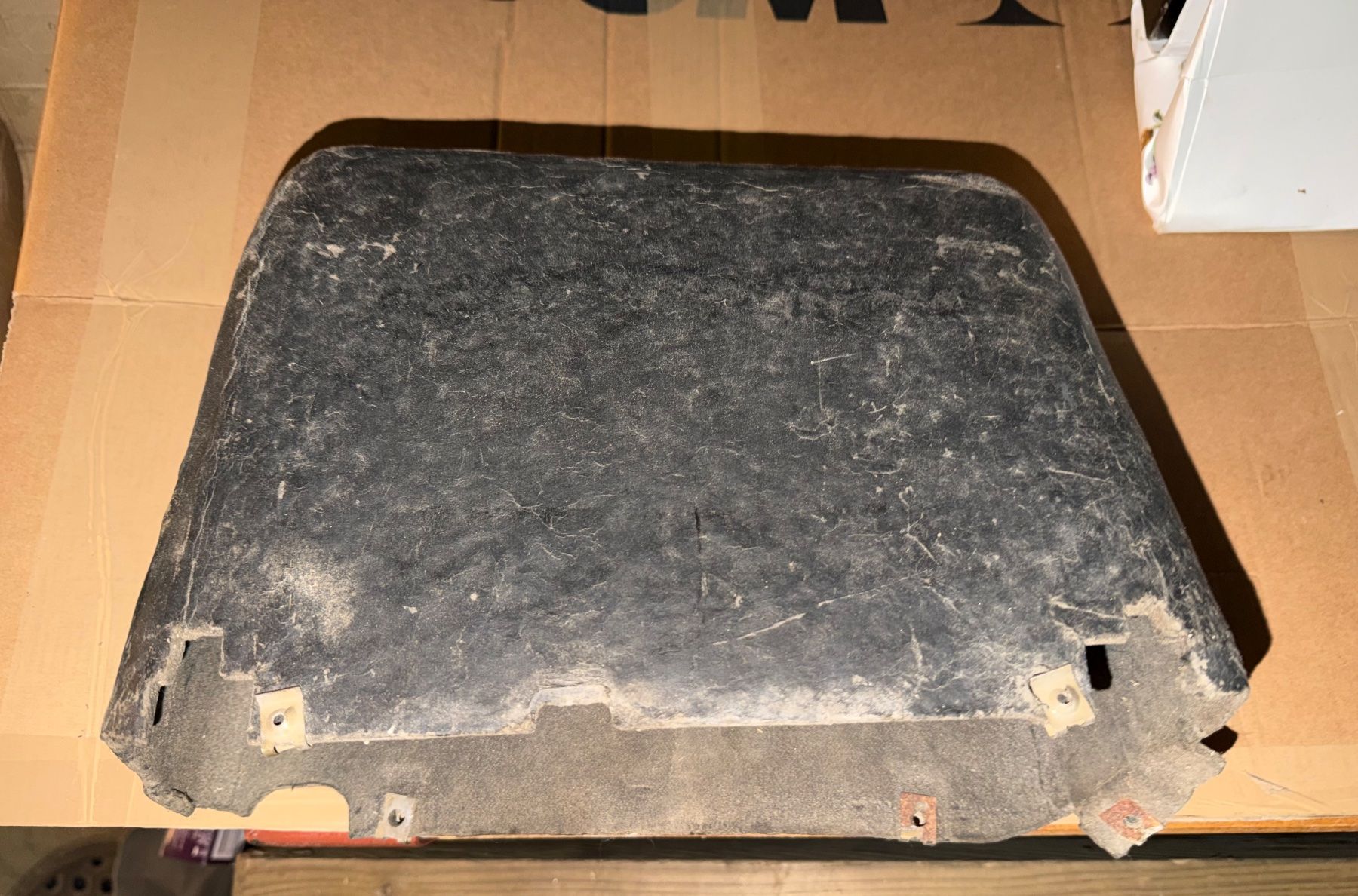 Mercedes-Benz Tutti pezzi di ricambio auto: Mercedes Oldtimer Handschuhfach w108/109 – Usato da Luzern venduto da Basa73 4