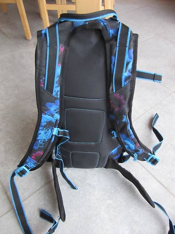 Zaini: Sac Helipro DAKINE 11 L  – Usato da Bretigny-Morrens venduto da samis82 1