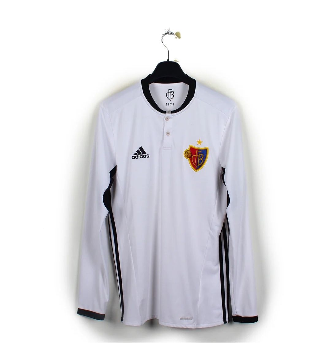 FC Bâle Maillots de corps & Pantalons: FC Basel – D'occasion à Sâles (Gruyère) par Rapha1111