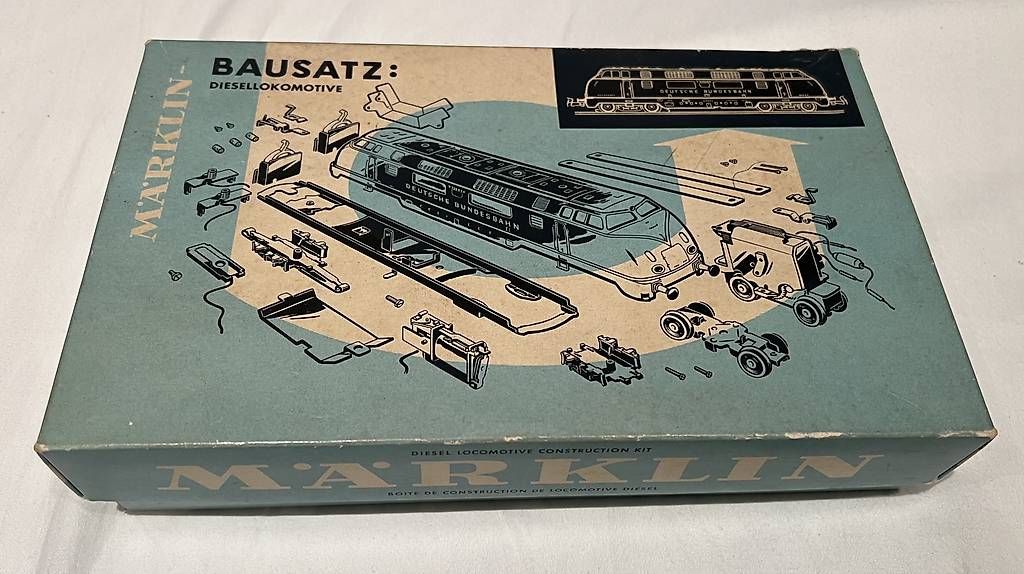 Märklin Modellini di ferrovie: marklin 3021 3921 à construire soit même – Usato da Bulle venduto da CyclingSwiss