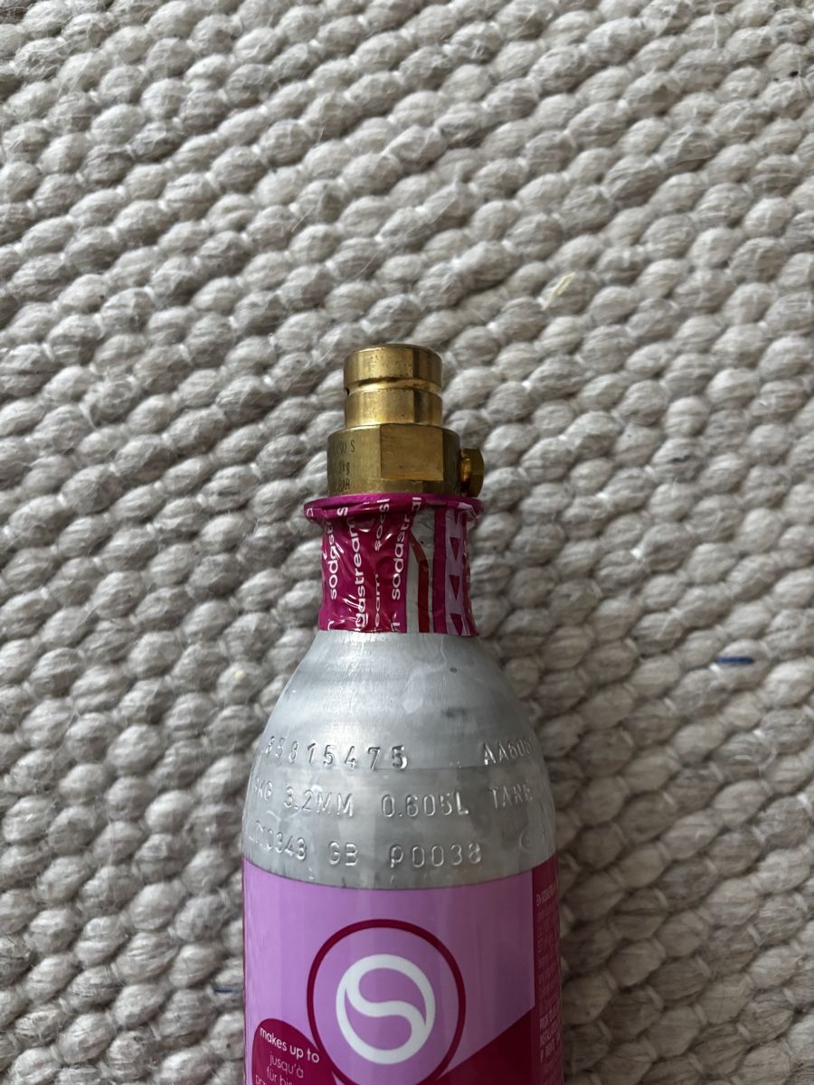 Sodastream Appareils à gaz et accessoires: Sodastream | co2 | volle Flasche | quick connect – Neuf (Voir description) à St. Gallen par NPC_mit_Twint 1