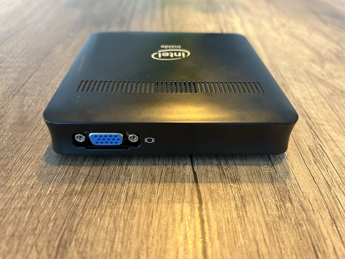Intel PCs: Intel Mini PC with Xubuntu Installed – Gebraucht aus Zürich von cri_npf6 3