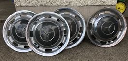 Mercedes Benz Radkappen 220S Ponton