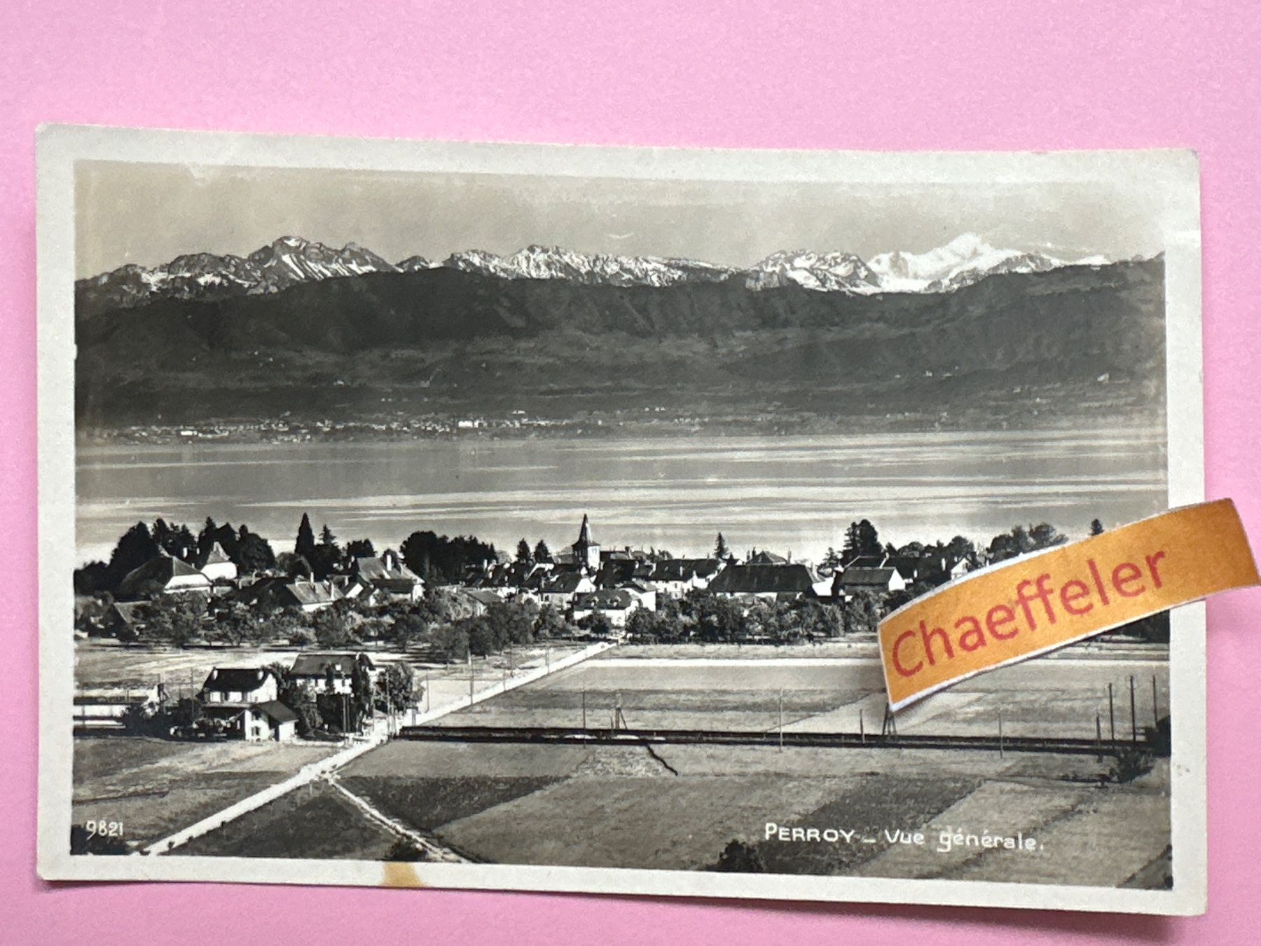 Cartoline postali: 1932 Perroy - Vue générale – Usato da Zürich venduto da Chaeffeler