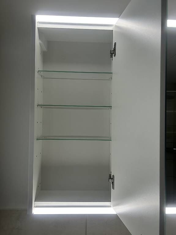 Armadietti a specchio: Spiegelschrank 3-türig, 100cm – Usato da Zufikon venduto da Gertrud041 2